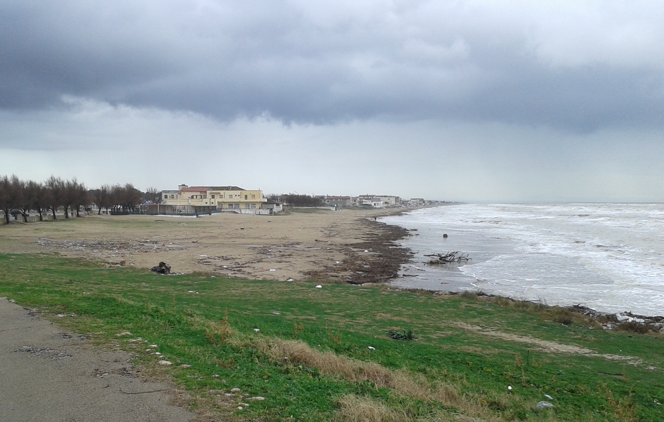 PULIZIA SPIAGGIA TORRE MILETO PER I GIORNI 11 E 12 GIUGNO