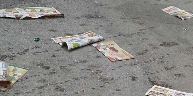 RIPRESA LA VECCHIA ABITUDINE DELLA INCONTROLLATA DISTRIBUZIONE VOLANTINI PUBBLICITARI