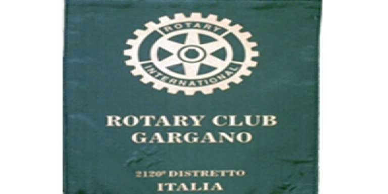 IL ROTARY CLUB PREMIA GLI STUDENTI CON VOTAZIONE 100/100. C’E’ ANCHE SAN NICANDRO