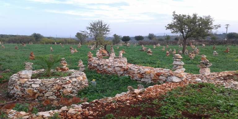 LA “LAND ART”, LE PIETRE IN EQUILIBRIO DI SAN NICANDRO