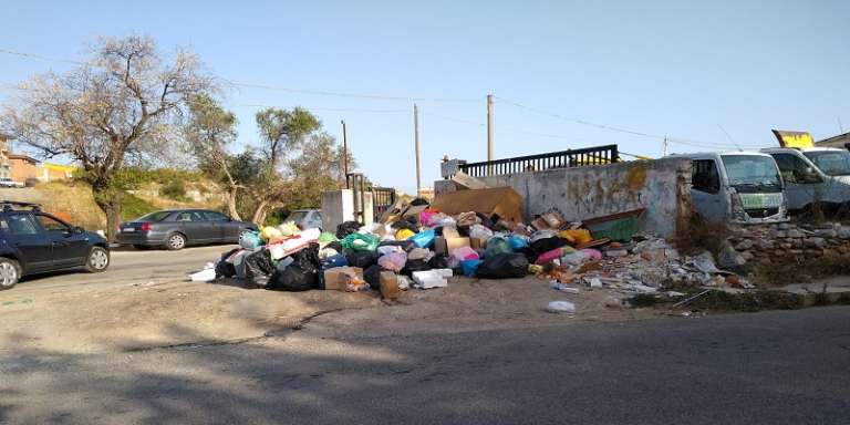 IMMONDIZIA MATTUTINA A SAN NICANDRO