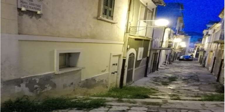 SAN NICANDRO, POVERA STRADA DEL MONSIGNORE…