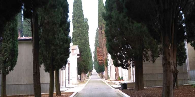 CIMITERO DI SAN NICANDRO, COMMEMORAZIONE DEI DEFUNTI: I NUOVI ORARI
