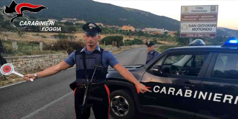 CARABINIERI ARRESTANO DUE EVASI SORPRESI IN GIRO