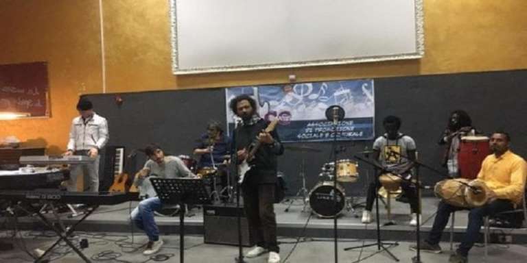 NASCE “L’ORCHESTRA DEI BRACCIANTI”, MUSICA CONTRO IL CAPORALATO