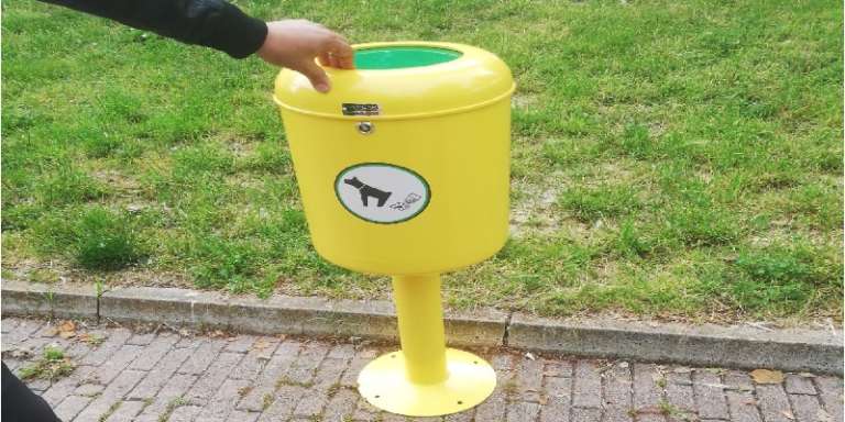 SAN NICANDRO, COMINCIATA L’INSTALLAZIONE DEI CESTINI PER LA RACCOLTA DELLE DEIEZIONI CANINE