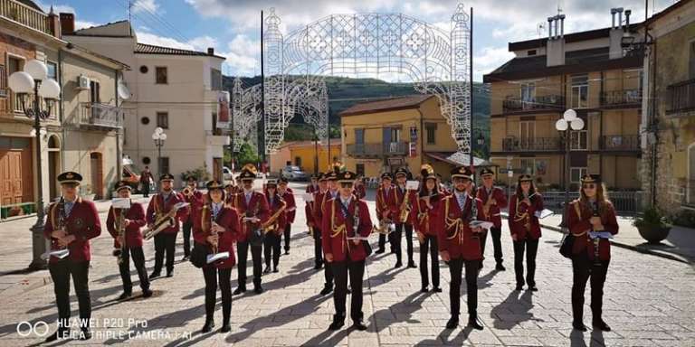 UN PO’ DI STORIA DELLA CASSA ARMONICA