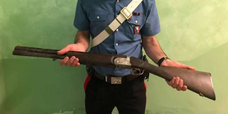 DETENEVA ILLEGALMENTE ARMA CLANDESTINA, ARRESTATO INCENSURATO