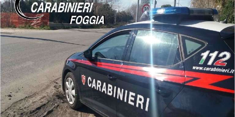 FUGGE ALL’ALT E SPERONA L’AUTO DEI CARABINIERI, ARRESTATO EXTRACOMUNITARIO IRREGOLARE