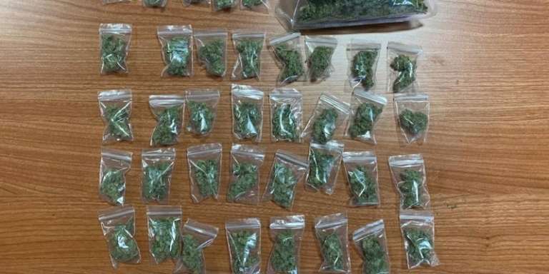 ARRESTATI DUE GIOVANISSIMI PER SPACCIO DI SOSTANZE STUPAFACENTI