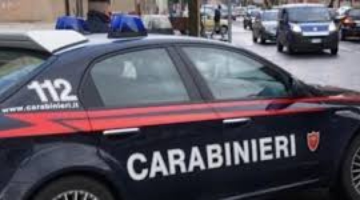 SCOPERTO E SEQUESTRATO DEPOSITO AUTOCARRI RUBATI, ARRESTATI DUE PREGIUDICATI