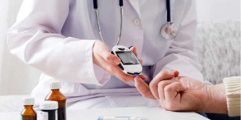 DOMANI IN PIAZZA IV NOVEMBRE PREVENZIONE DIABETE E MISURAZIONE GLICEMIA