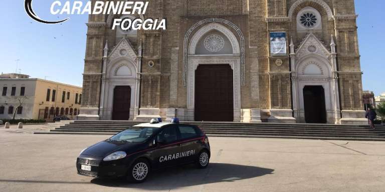 ARRESTI DOMICILIARI PER TENTATA ESTORSIONE