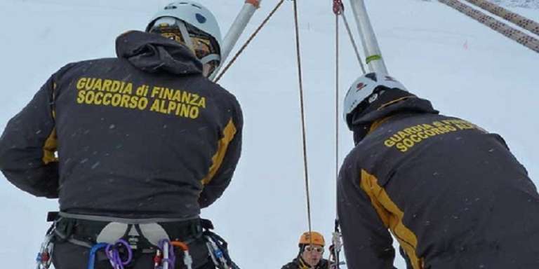 RECLUTAMENTO DI 33 ALLIEVI FINANZIERI SPECIALIZZAZIONE “TECNICO DI SOCCORSO ALPINO”