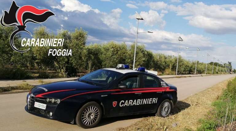EVADONO DAI DOMICILIARI, 5 ARRESTI