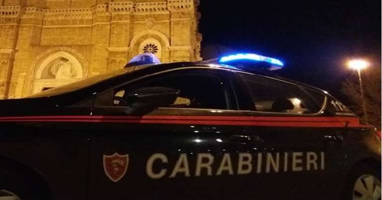 UN RAGAZZINO RINGRAZIA I CARABINIERI PER L’IMPEGNO CONTRO IL CORONAVIRUS