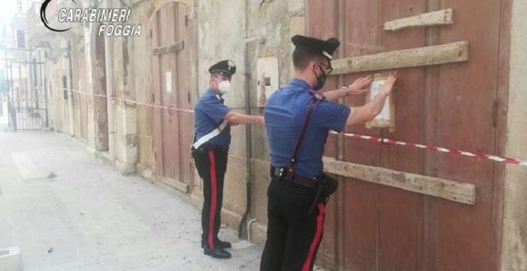 RISCHIO CROLLO DI PALAZZINA IN STATO DI ABBANDONO, SEQUESTRATA