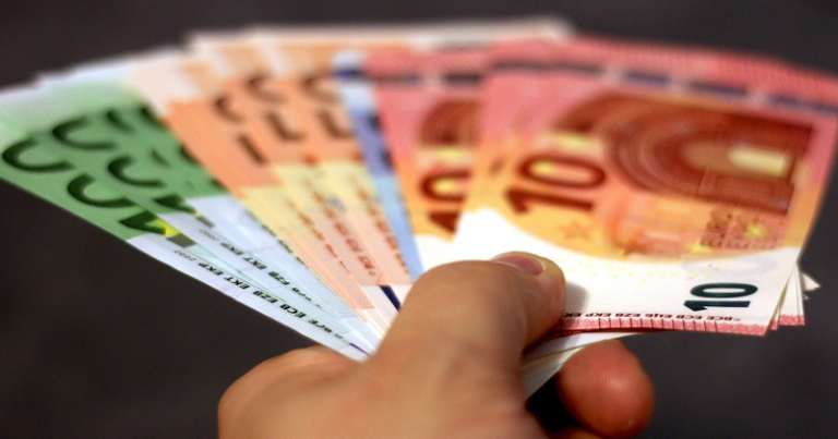“SMART”, DALLA REGIONE PUGLIA 125 MILIONI DI EURO PER PARTITE IVA E PROFESSIONISTI