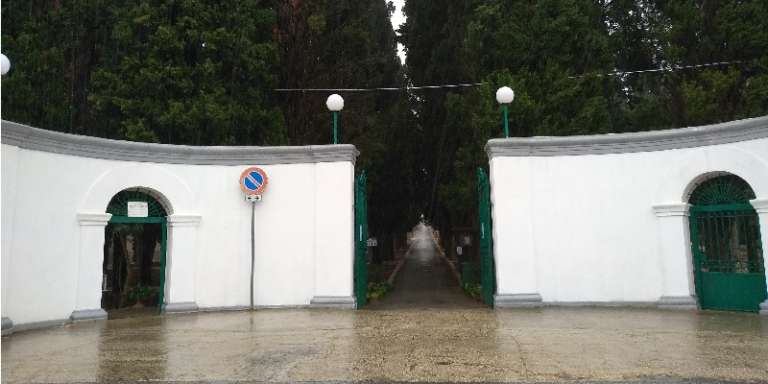 ONORARE I DEFUNTI CON PROCEDURE NORMALI IN CASO DI NO COVID-19