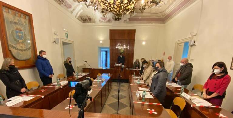 PER IL PD IL COMUNE DI SAN NICANDRO E’ ALLO SFASCIO