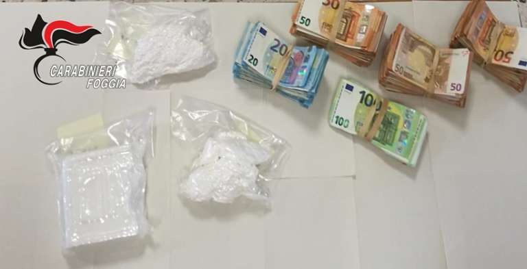 CONTROLLI A TAPPETO ANCHE IN ESTATE: ARRESTO DI UN UOMO IN POSSESSO DI COCAINA E OLTRE 45 MILA EURO