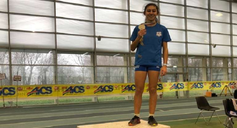 ORO E ARGENTO PER LISA STOICO AI CAMPIONATI ITALIANI INDOOR AICS