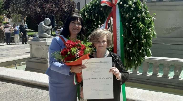 LA MAESTRA COSTANTINA SANTAMARIA NOMINATA CAVALIERE ORDINE AL MERITO DELLA REPUBBLICA ITALIANA