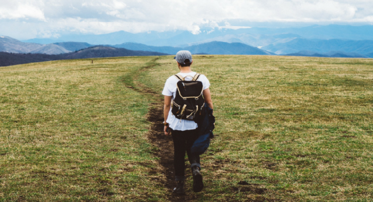 SAN NICANDRO: “MEGGHJ SOL’ CA MAL ACCUMPAGNAT””