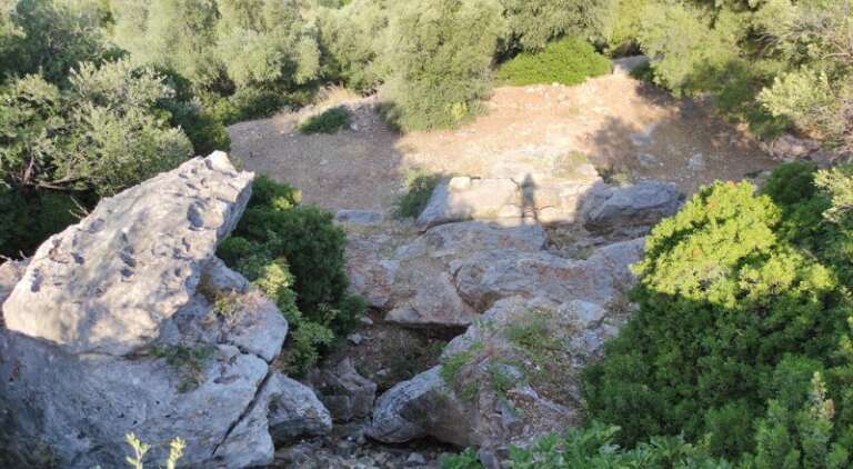 GROTTA PAGLICCI RISCHIA DI CROLLARE SE NON SI INTERVIENE