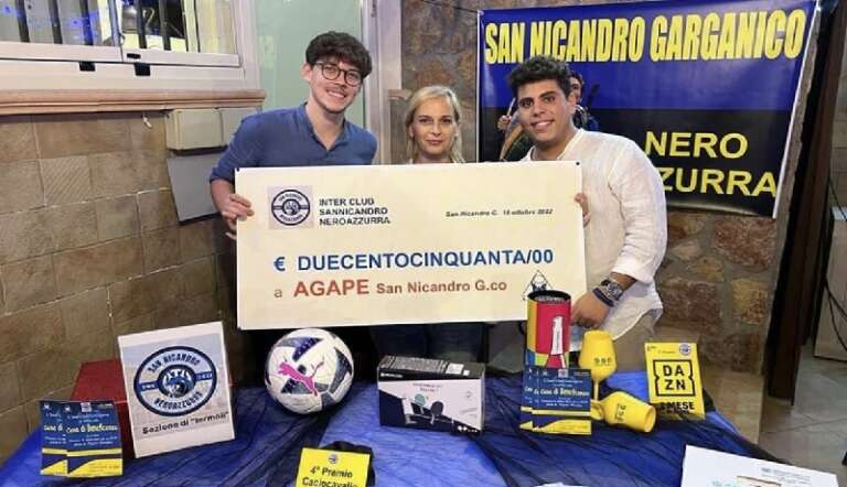 L’INTER CLUB SAN NICANDRO NEROAZZURRA DONA 250 EURO ALL’A.G.A.P.E.