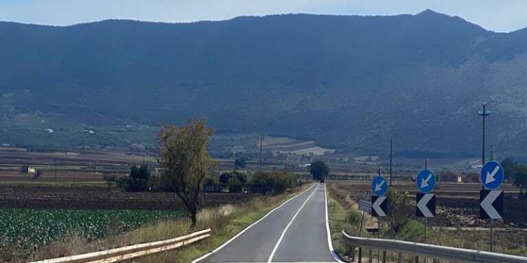 DOPO 30 ANNI, SULLA PEDEGARGANICA, TERMINATI I LAVORI SUI PRIMI 19 CHILOMETRI DELLA S.P.28
