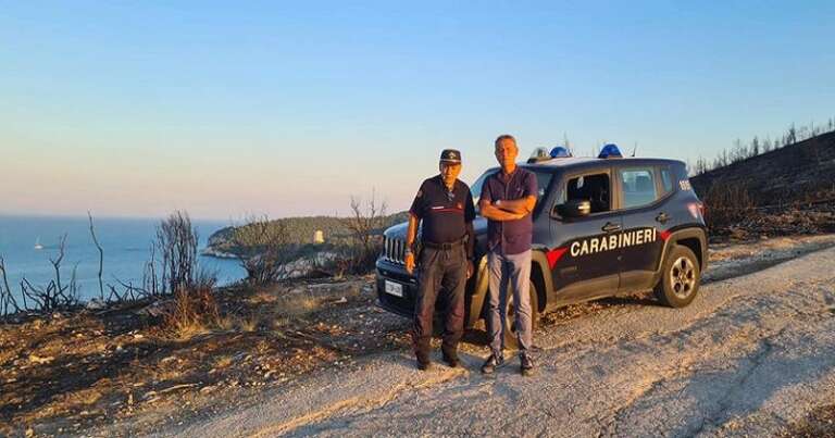 IL PRESIDENTE PAZIENZA VISITA IL REPARTO CARABINIERI PARCO E FA UN SOPRALLUOGO NELLE ZONE DELL’INCENDIO