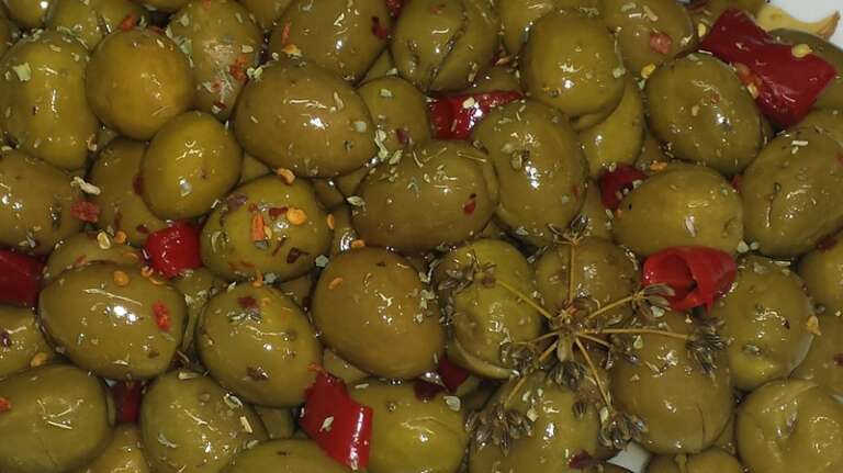 OLIVE CAZZATE O SCHIACCIATE (OLIVE SQUACCIAT’) NELL’ATLANTE DEI PRODOTTI TRADIZIONALI DELLA PUGLIA