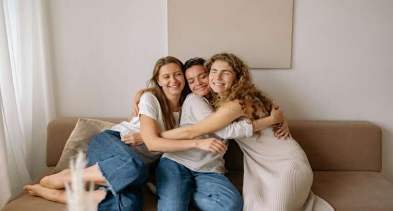PERCHE’ L’AMICIZIA TRA DONNE DURA DI PIU’