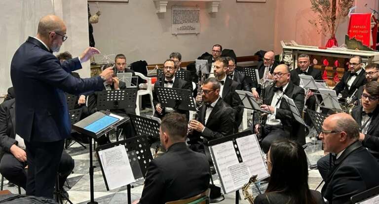 “DALL’OPERA ALL’OPERETTA” AL TEATRO “VERDI” DI SAN SEVERO CON L’ORCHESTRA “BANDAROSSA”