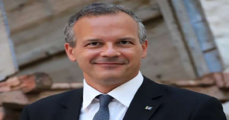 ANGIOLA, IL 5 MAGGIO LA MAGGIORANZA DI FOGGIA SFIDA MANZONI: “EI FU..MA NON ADESSO, DOPO LE REGIONALI”