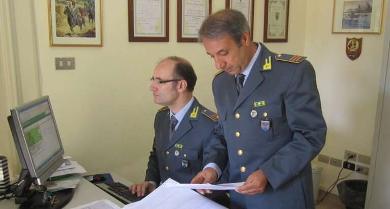 SAN NICANDRO GARGANICO – RILASCIAVANO DIPLOMI PRESUMIBILMENTE FALSI, CONDANNATO IN PRIMO GRADO