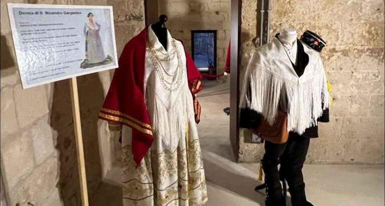 OTRANTO: ALLA MOSTRA DEGLI ABITI STORICI PRESENTI ANCHE “LA PACCHIANA E IL PASTORE”