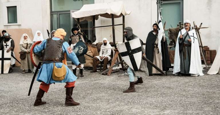 TORRE ALEMANNA, LA “RIEVOCAZIONE STORICA” CONQUISTA I VISITATORI