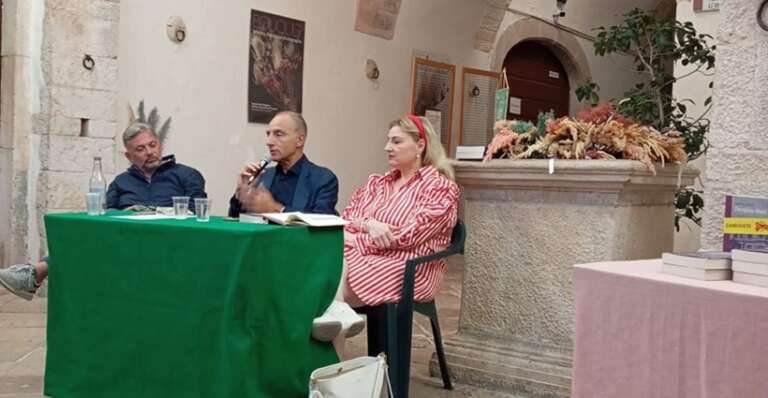 SAN NICANDRO GARGANICO, REPORT DEL LIBRO “PORTOFINO BLUES” DI VALERIO AIOLLI