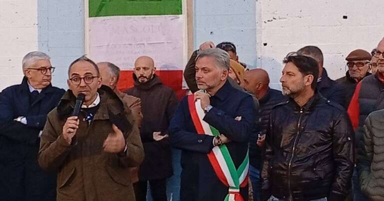 SAN NICANDRO GARGANICO, INAUGURATO IL NUOVO STADIO COMUNALE
