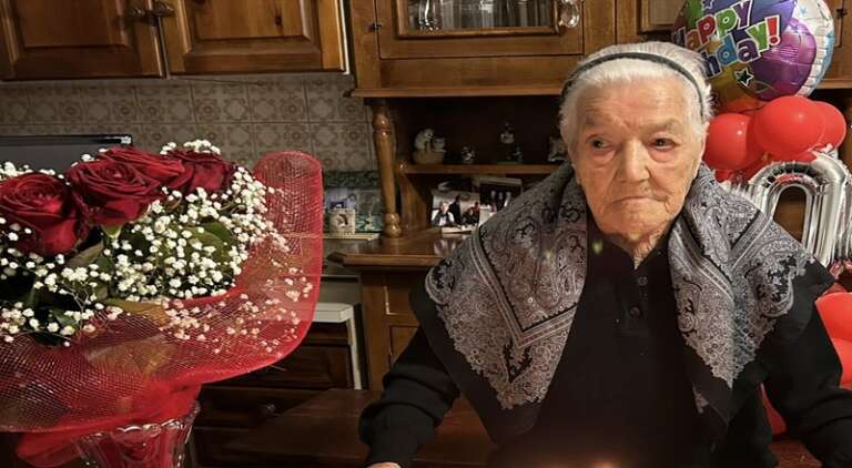 ORSARA FESTEGGIA I 105 ANNI DI CARMELA ZULLO: UNA DELLE PERSONE PIU’ LONGEVE D’ITALIA