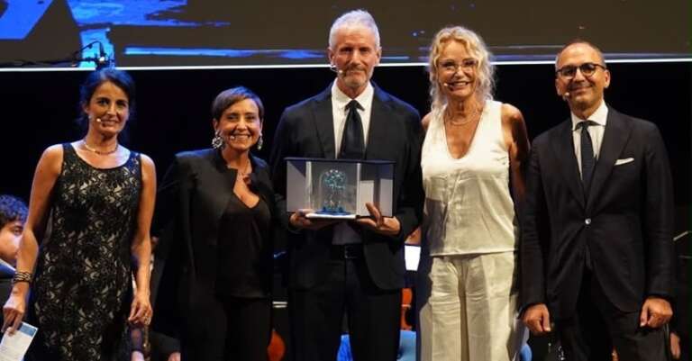 A FOGGIA LA 7^ EDIZIONE DEL PREMIO “I FIORI BLU”